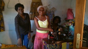 5 taller de costura 2015 www.marsolidaridad.org